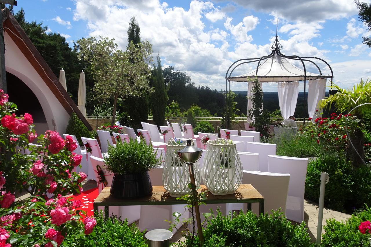 Hotel-Restaurant Distlerhof Leinburg Luaran gambar