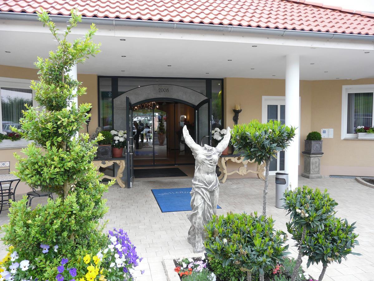 Hotel-Restaurant Distlerhof Leinburg Luaran gambar